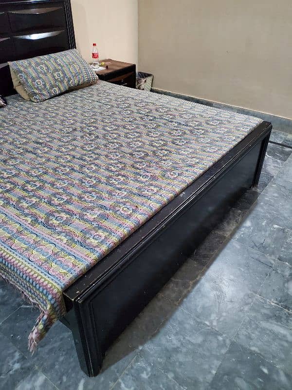 wooden bed black color good condition 5