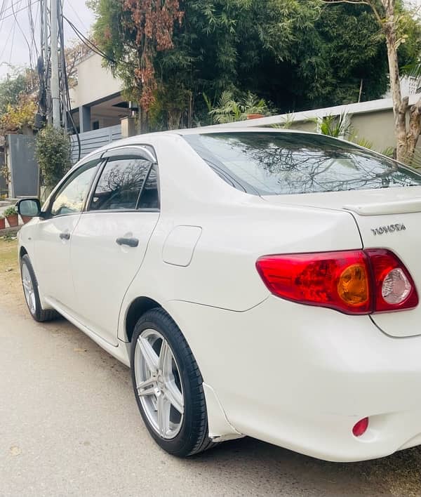 Toyota Corolla XLI 2010 4