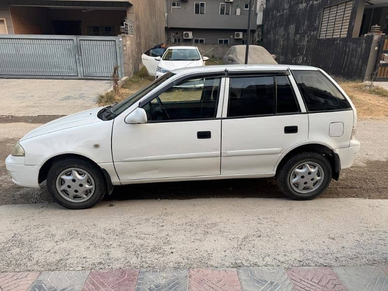 Suzuki Cultus VXR 2015 6