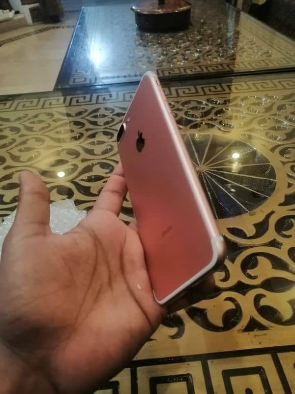 I phone 7 plus 1