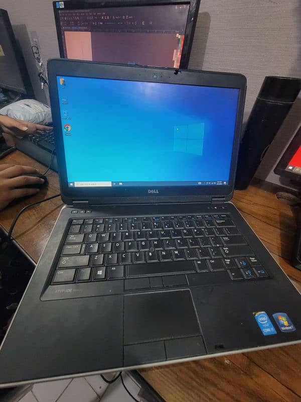 Dell Latitude 36640 i7 4th gen Urgent Sale 1