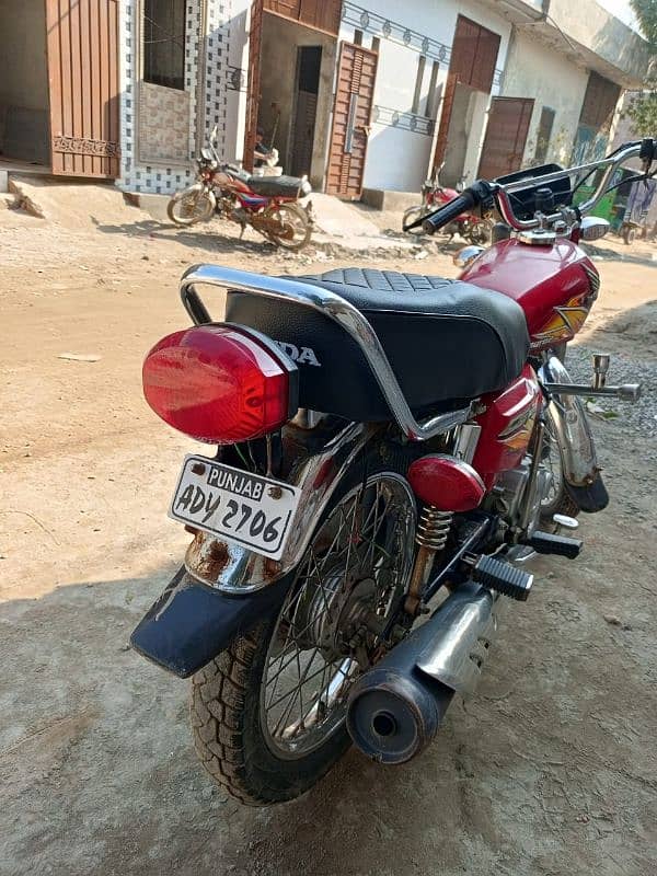 HONDA125 5