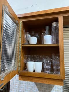 Kitchen cabinet