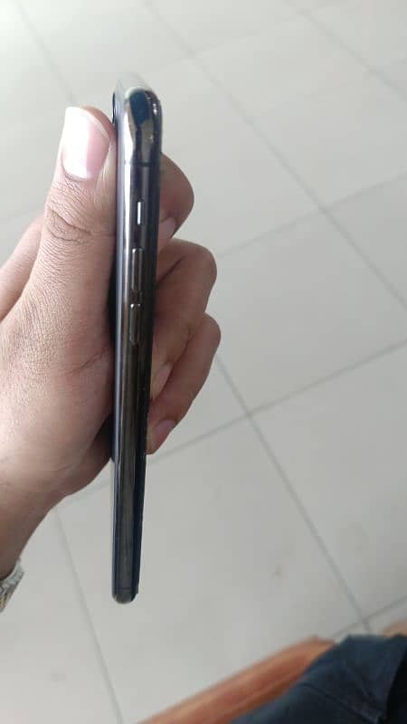 Iphone 11 pro max 64 gb non pta 2