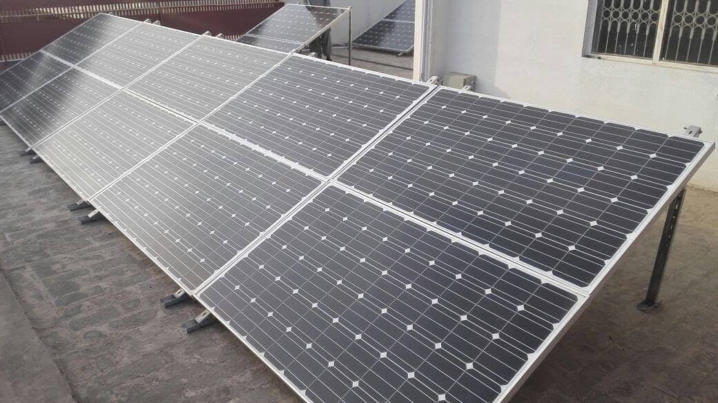 15 KW On-Grid Solar System for University Town Peshawar – Net Metering 3