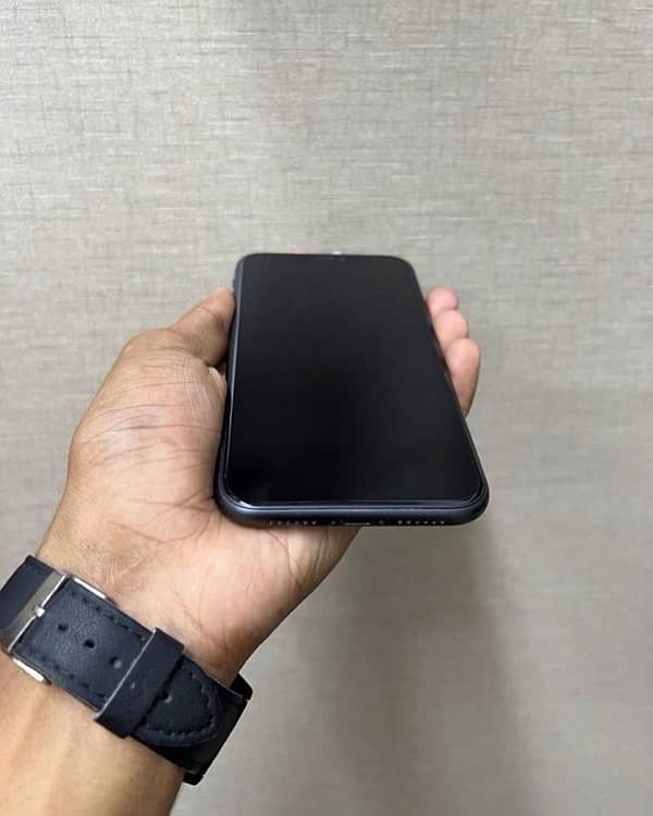 iPhone 11 64 gb non pta jv water pack Air tagit 5