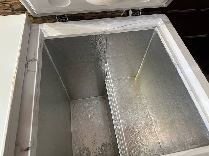 Haier deep freezer with warrenty 3