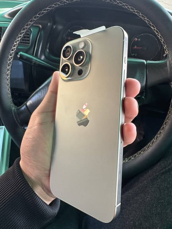 Iphone 15 pro max 256 gb 1