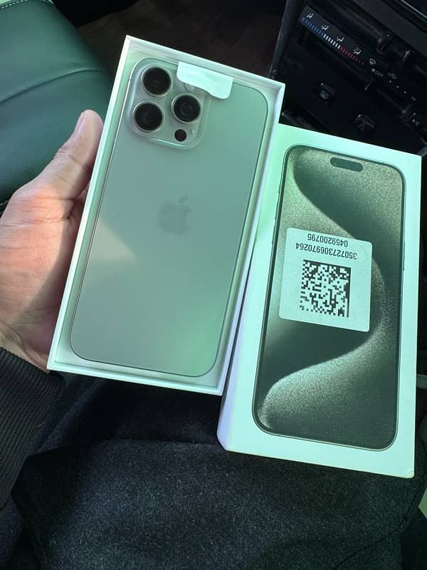 Iphone 15 pro max 256 gb 8