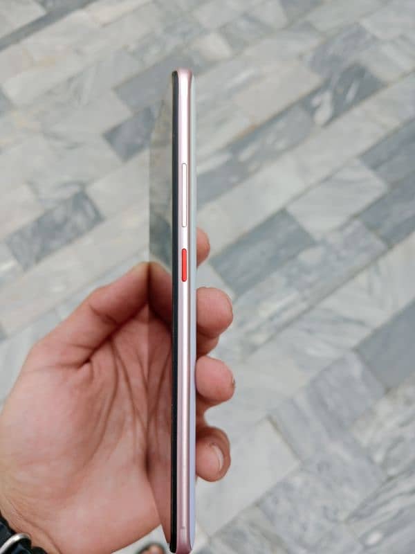 Vivo S1 Pro 8/128 with box 9/10 For Sale 4