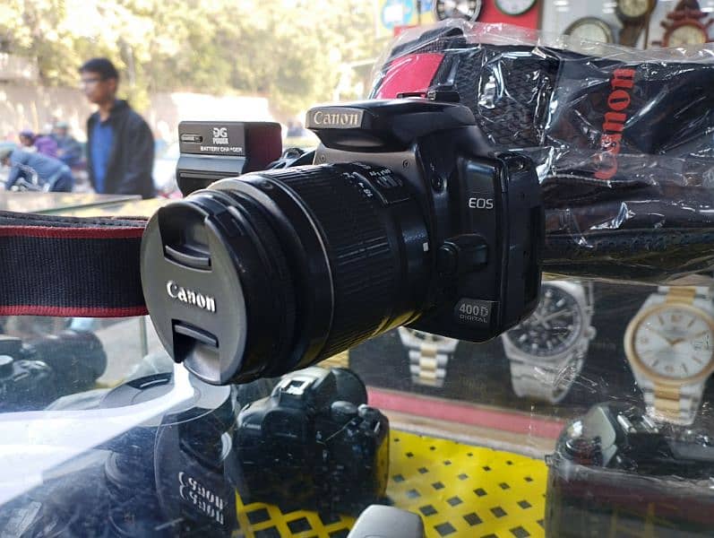 DSLR CANON 400D WITH KIT LENSE . ZUBAIR 1