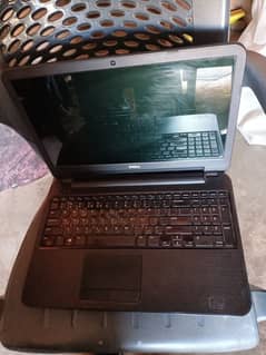 Dell laptop core i3 4 gb rame 500 gb hard