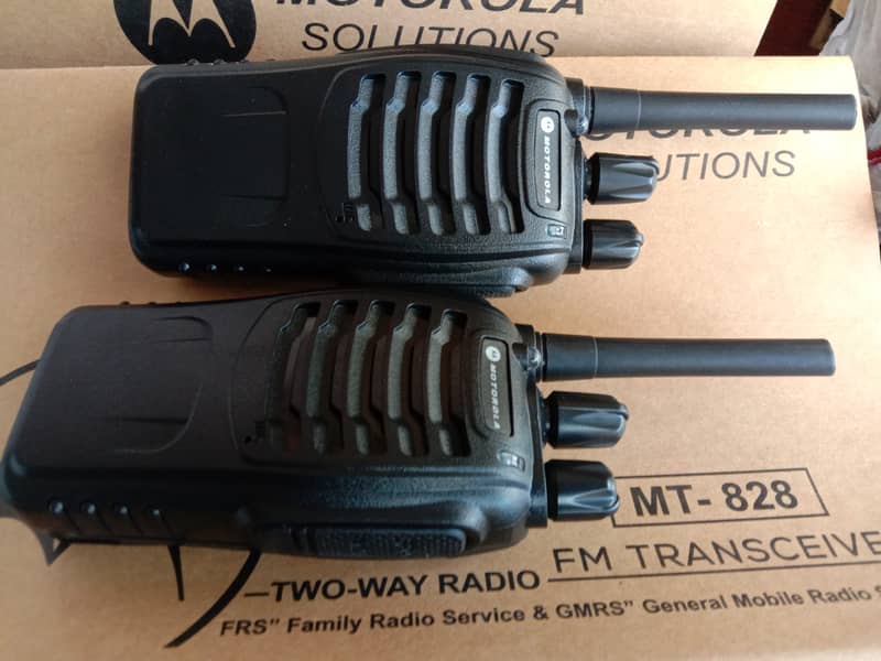 New Motorola Walkie Talkie Motorola GP328, Motrola MT828, Motrola KDC1 8