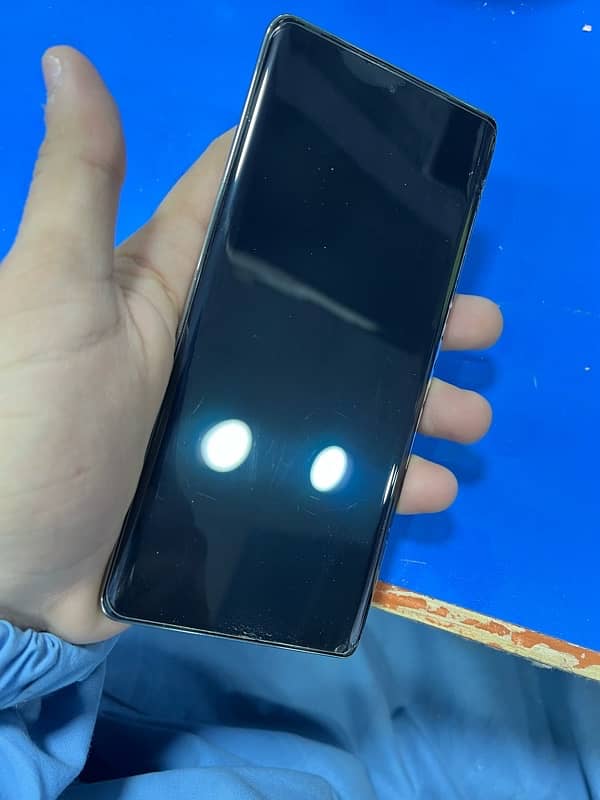 tecno spark 20 pro plus 4