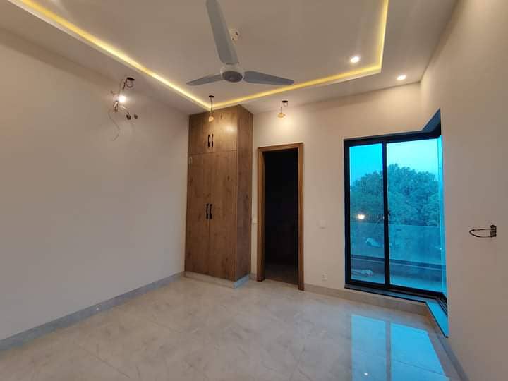 5 Marla Brand New House For Sale In Lake City - Sector M-7B Lake City Lahore 2