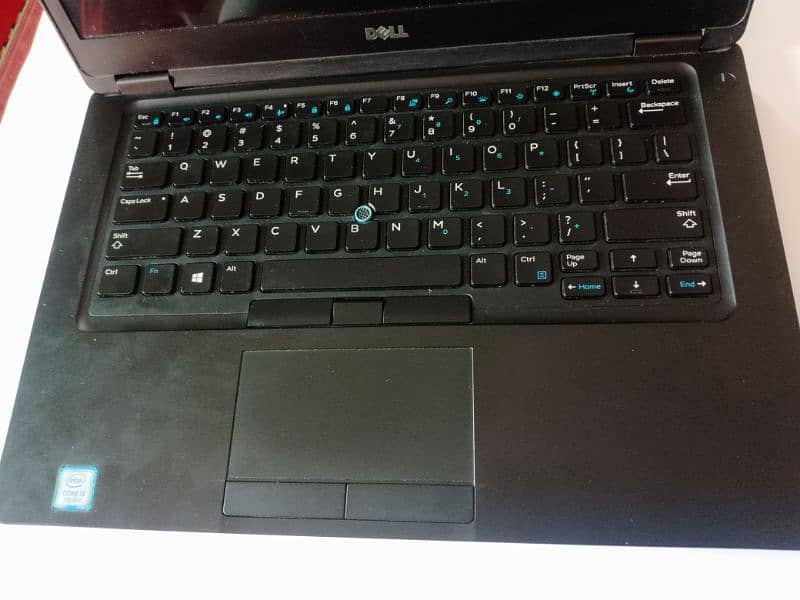 Urgent sale Intel Core i3 (7th Generation) 8 GB   256 GB SSD 2