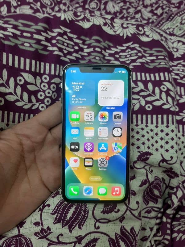 IPhone X PTA Approved 64Gb All oky White Colour 1