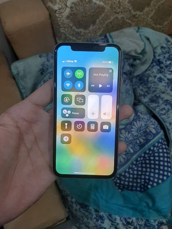 IPhone X PTA Approved 64Gb All oky White Colour 2