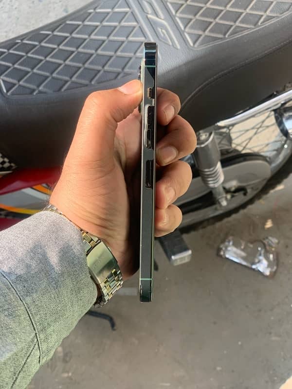 I Phone 13 Pro Max 512 GB PTA APPROVED 3