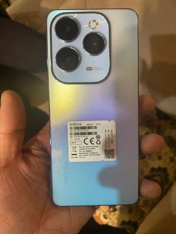 Infinix Hot 40 pro 0