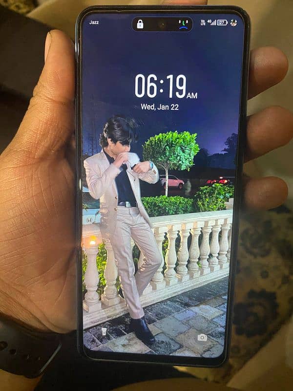 Infinix Hot 40 pro 5