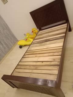 single bed , excellent condition