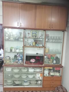 Books/Crockery reck in 95% New condition (Almari)