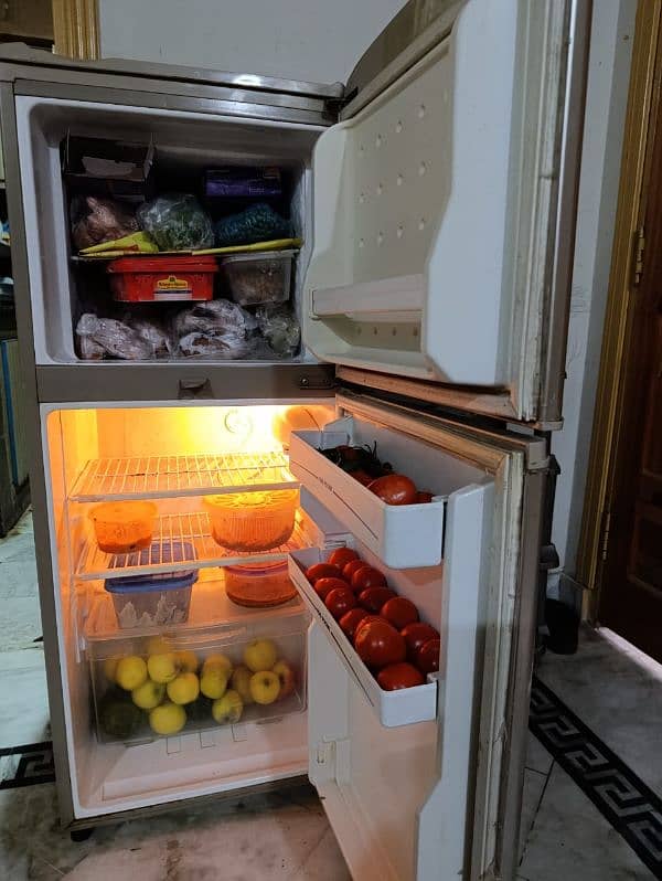 Haier Refrigerator 4ft height 1