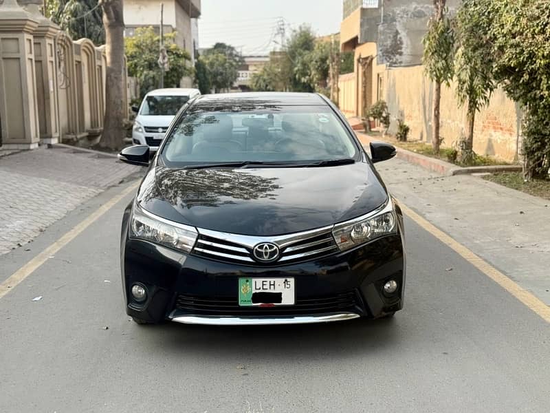 Toyota Altis Grande 2015 0