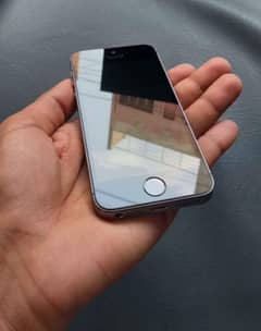 iphone 5s 32gb PTA Aproved