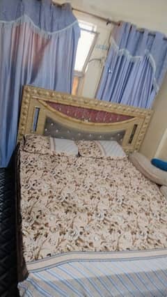 king size bed