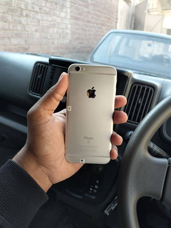 Iphone 6s total Genuine NON PTA 2