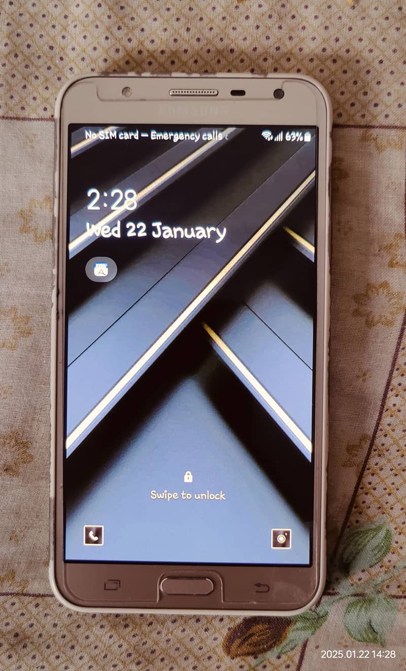 Samsung J7 core - 3gb/32gb total genuine with box 2