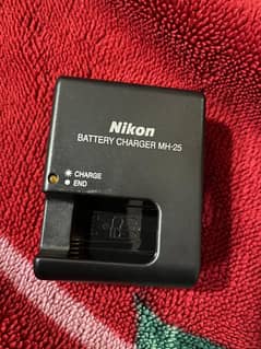 Nikon MH-25 charger