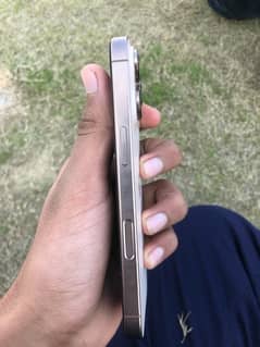 I phone 16 pro factory unlocked