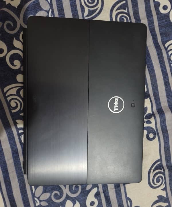 Dell Latitude 5285 1