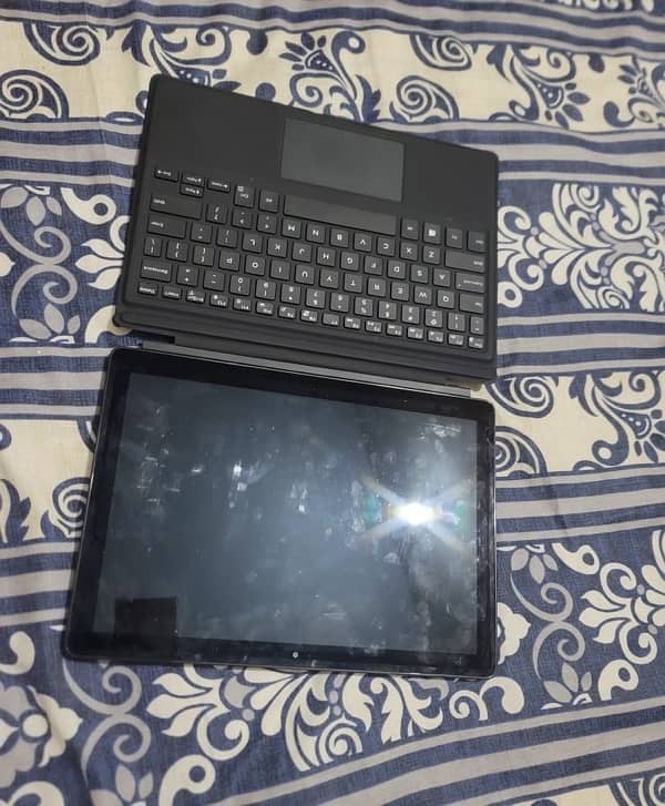 Dell Latitude 5285 3