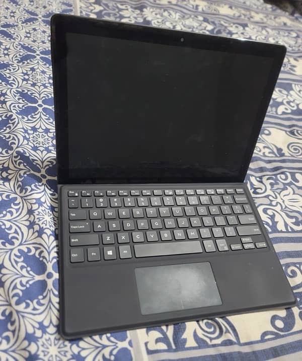 Dell Latitude 5285 4