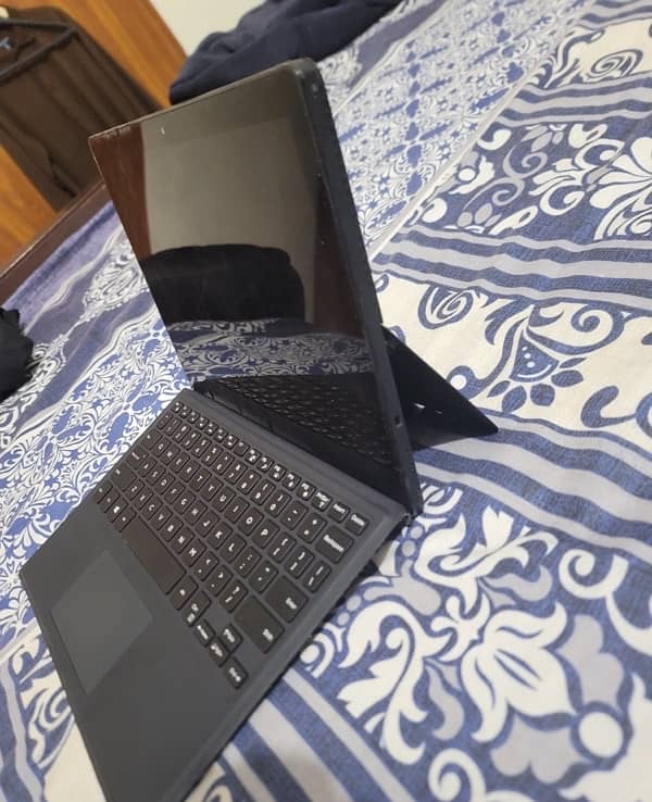 Dell Latitude 5285 5