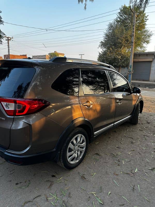 Honda BR-V 2017 Total Original 3