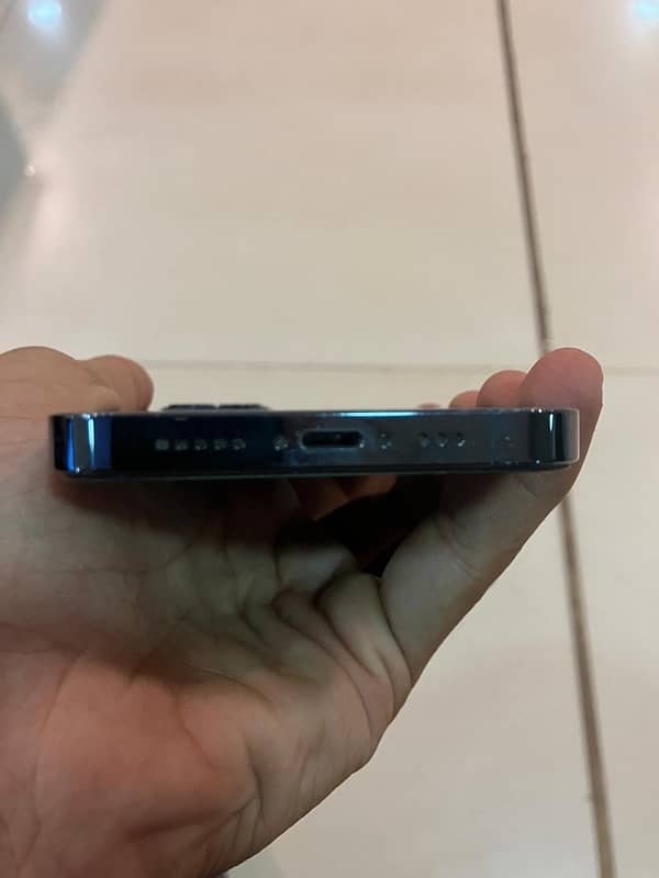 I phone 12 pro for sale 4