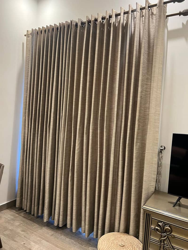 Branded full Wall Two Curtain Set  with Back Blinds and with Accessori 3