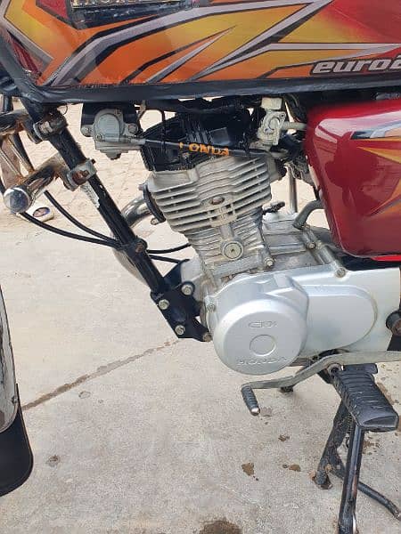 Honda 125. Brand New Condition 3