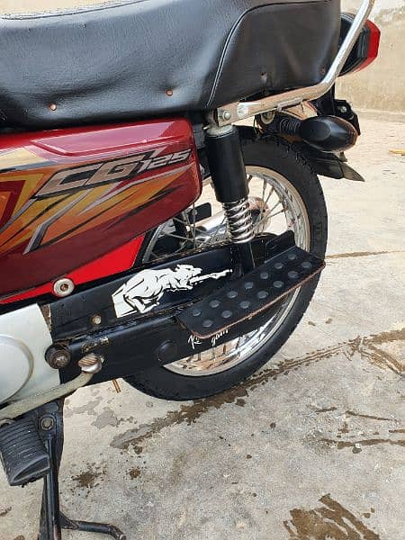 Honda 125. Brand New Condition 4