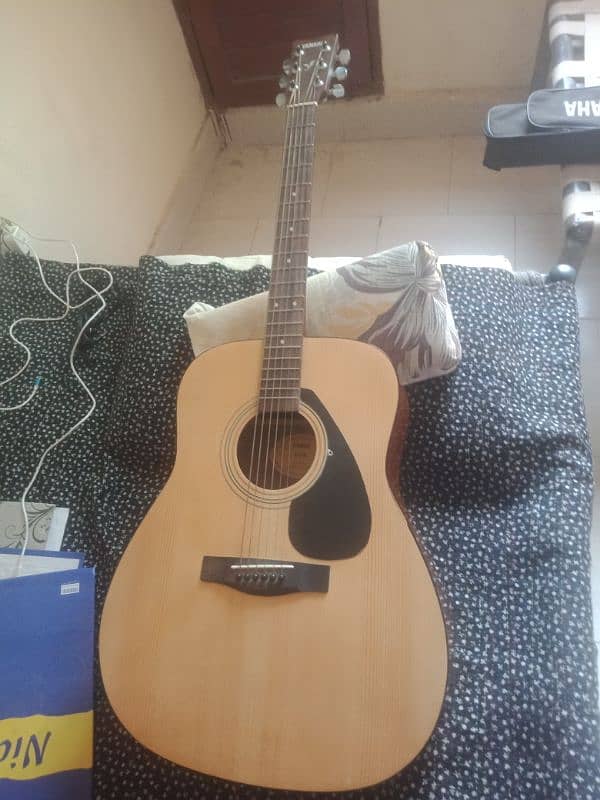 original yamaha F310 acoustic guitar 2