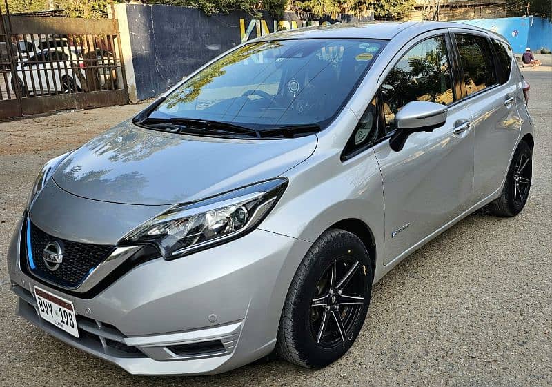 Nissan Note E Power 2018 8