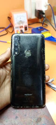 Moto G8 power