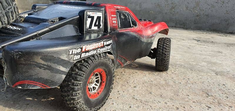 Traxxas Slash RC Axial  not Traxxas Arrma monster Truckr Buggy 1