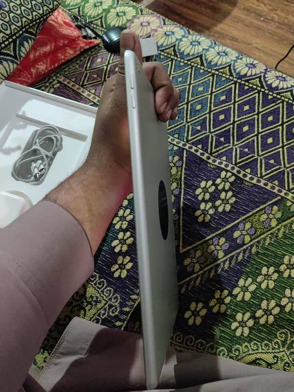 iPad 9th Generation 64GB 3