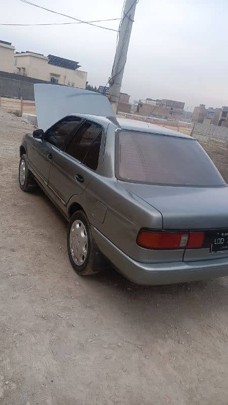 Nissan Sunny 1990 14